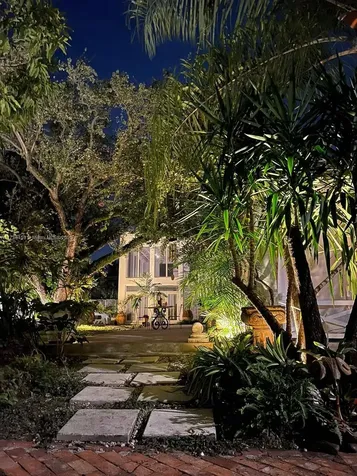 652 NE 77th Street Miami FL 33138