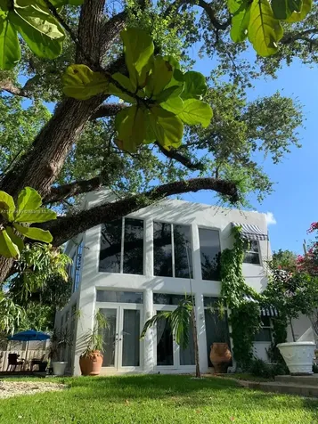652 NE 77th Street Miami FL 33138