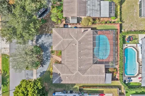 12001 NW 14th Court Pembroke Pines FL 33026