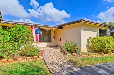 12001 NW 14th Court Pembroke Pines FL 33026