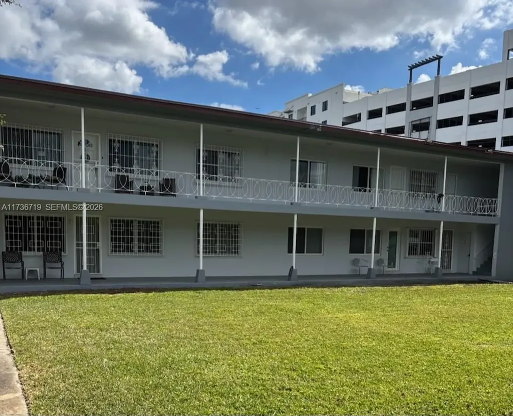 383 E 4th Avenue Hialeah FL 33010