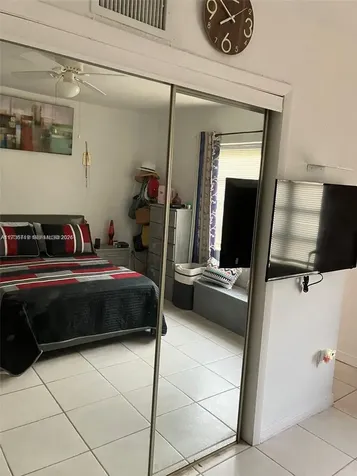 383 E 4th Avenue Hialeah FL 33010