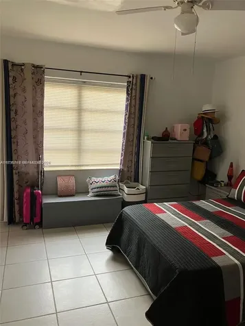 383 E 4th Avenue Hialeah FL 33010