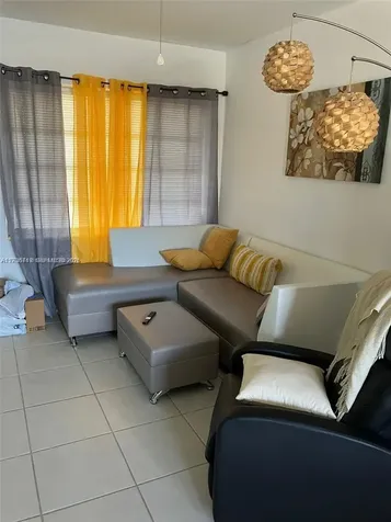 383 E 4th Avenue Hialeah FL 33010