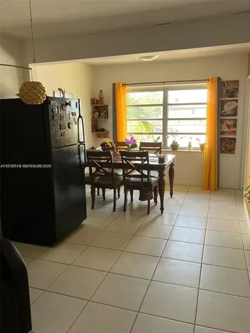 383 E 4th Avenue Hialeah FL 33010