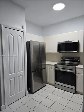 1656 SE 29th Court Homestead FL 33035