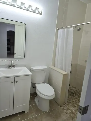 1656 SE 29th Court Homestead FL 33035