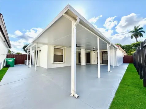 420 SW 88th Court Miami FL 33174