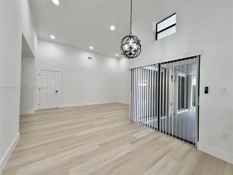 420 SW 88th Court Miami FL 33174