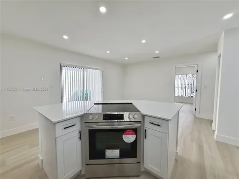 420 SW 88th Court Miami FL 33174