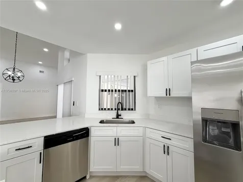 420 SW 88th Court Miami FL 33174