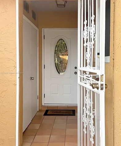 4220 W 18th Court Hialeah FL 33012