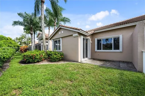 15871 SW 12th Street Pembroke Pines FL 33027