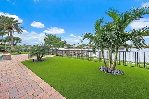 19081 SE Reach Island Lane Jupiter FL 33458