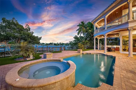 19081 SE Reach Island Lane Jupiter FL 33458