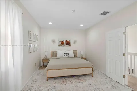 1880 SE 15th Street Homestead FL 33035