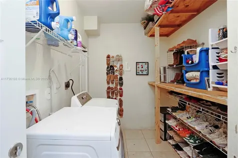 1880 SE 15th Street Homestead FL 33035