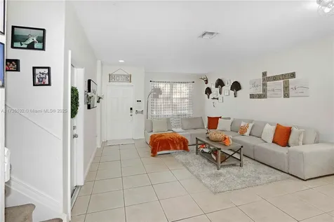 1880 SE 15th Street Homestead FL 33035