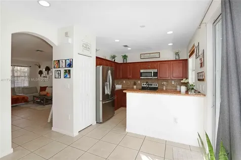 1880 SE 15th Street Homestead FL 33035