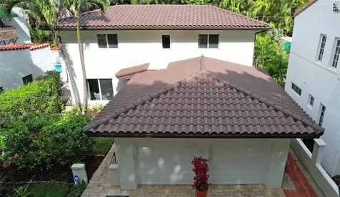423 Alhambra Circle Coral Gables FL 33134