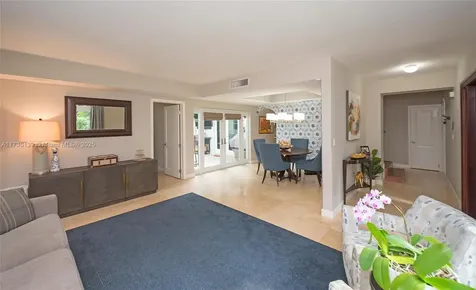 423 Alhambra Circle Coral Gables FL 33134