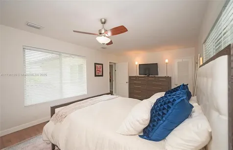 423 Alhambra Circle Coral Gables FL 33134