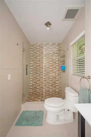 423 Alhambra Circle Coral Gables FL 33134