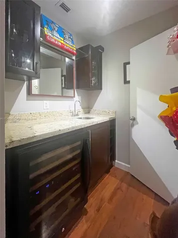 423 Alhambra Circle Coral Gables FL 33134
