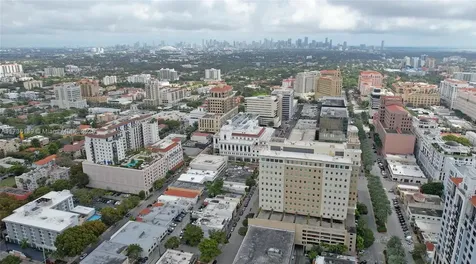 423 Alhambra Circle Coral Gables FL 33134