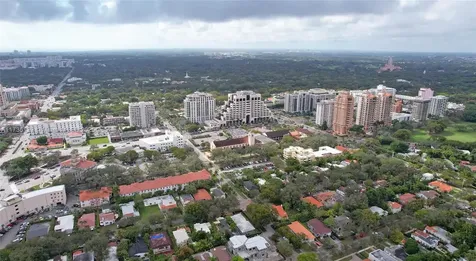 423 Alhambra Circle Coral Gables FL 33134