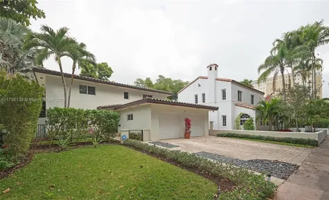 423 Alhambra Circle Coral Gables FL 33134