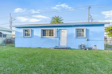 5320 SW 18th Street West Park FL 33023