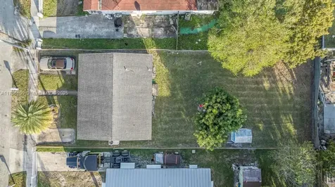 5320 SW 18th Street West Park FL 33023