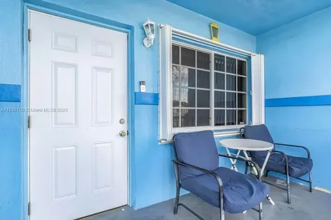 5320 SW 18th Street West Park FL 33023
