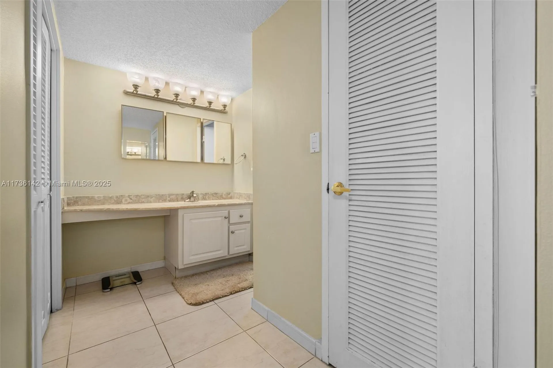 3725 S Ocean Drive Hollywood FL 33019