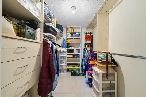 3725 S Ocean Drive Hollywood FL 33019