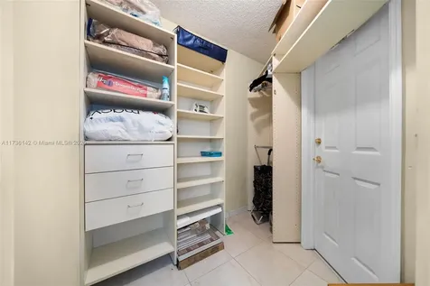 3725 S Ocean Drive Hollywood FL 33019