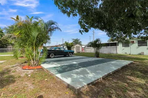 2230 NW 58th Street Miami FL 33142