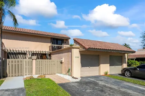 20569 NE 6th Court Miami FL 33179