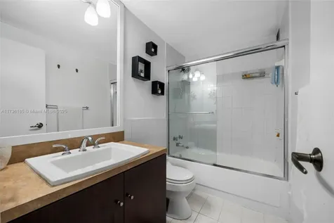 3505 S Ocean Drive Hollywood FL 33019