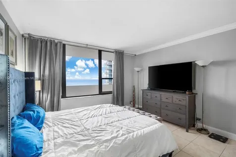 3505 S Ocean Drive Hollywood FL 33019