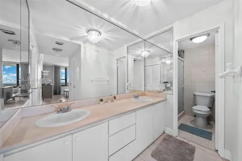 3505 S Ocean Drive Hollywood FL 33019