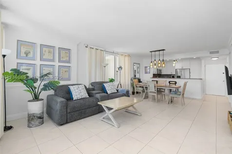 3505 S Ocean Drive Hollywood FL 33019