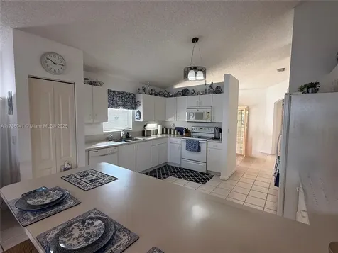 12279 SW 140th Street Miami FL 33186