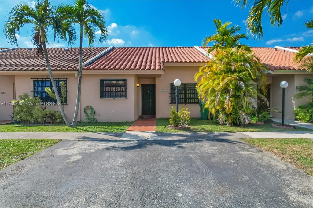 6122 SW 147th Court Miami FL 33193
