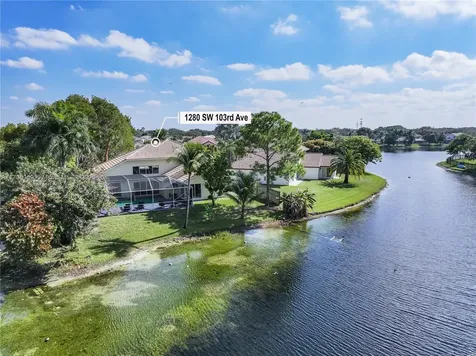 1280 SW 103rd Avenue Pembroke Pines FL 33025