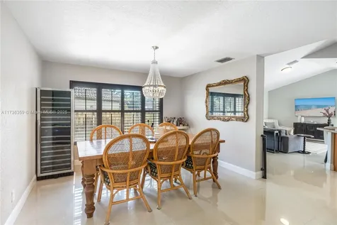 1280 SW 103rd Avenue Pembroke Pines FL 33025