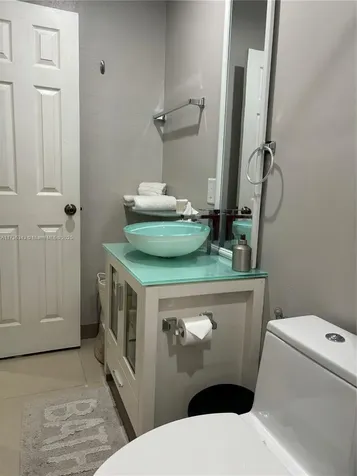 121 W 42nd Street Hialeah FL 33012