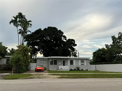 121 W 42nd Street Hialeah FL 33012