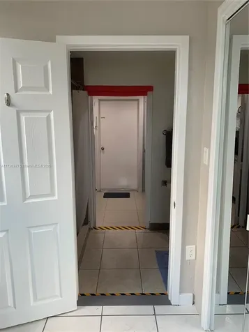 121 W 42nd Street Hialeah FL 33012